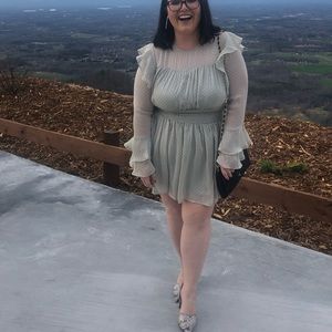 Cute long sleeve dress in mint green